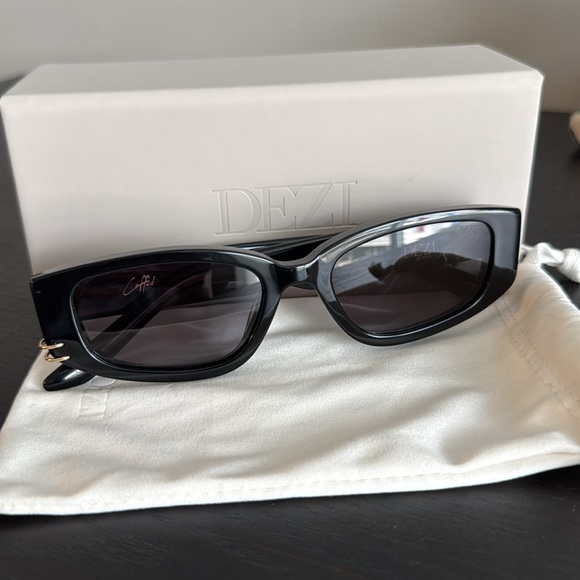 DEZI Cuffed 53mm Square Sunglasses - Picture 2 of 7